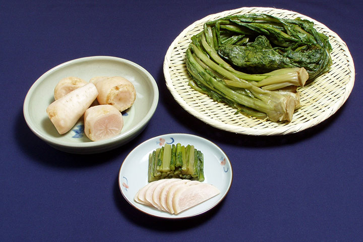 稲核菜漬け